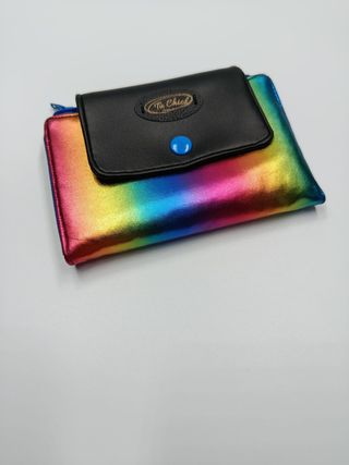 Cartera Tie Chic arcoíris y negra