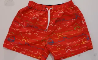 Bañador niño tiburones rojo 10-12 años