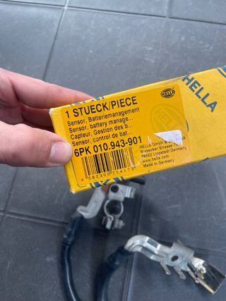 Sensor Control Batería HELLA GPK 010 943-901