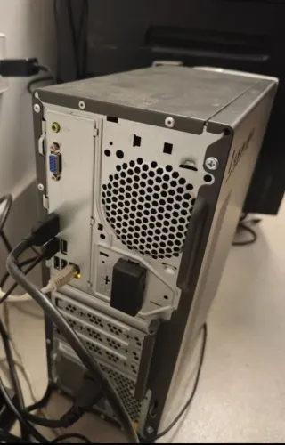 PC Lenovo Windows 10 + Office 2016