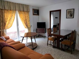 Piso en alquiler en Pajaritos - Plaza de Toros en Granada