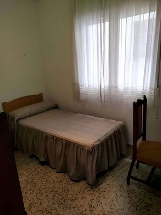 Piso en alquiler en Pajaritos - Plaza de Toros en Granada