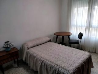 Piso en alquiler en Pajaritos - Plaza de Toros en Granada