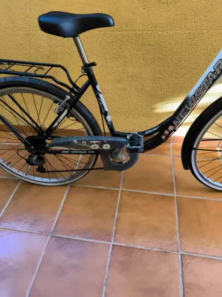 Bicicleta Newstar urbana