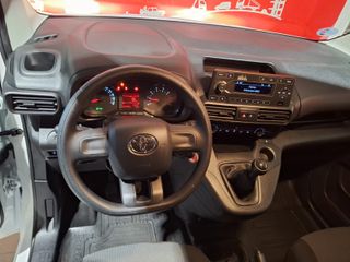 Toyota Proace City GX 102 cv