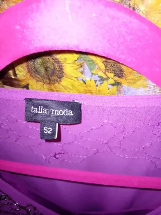 Vestido fiesta morado con pedrería