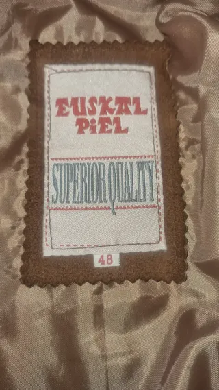 Chaqueta de ante marrón