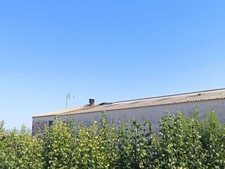 Nave industrial en venta en San Adrián - La Cava en Logroño