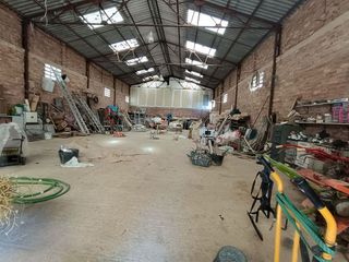 Nave industrial en venta en San Adrián - La Cava en Logroño