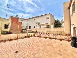 Edificio en venta en Centre-El Pedró en Palamós