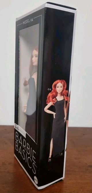 Barbie Basics 04 capelli rossi MTM