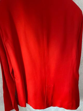 Americana Massimo Dutti Roja Talla M