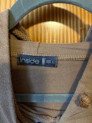 Sudadera oversize beige ligera