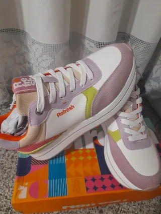 Zapatillas Refresh Moradas Talla 38