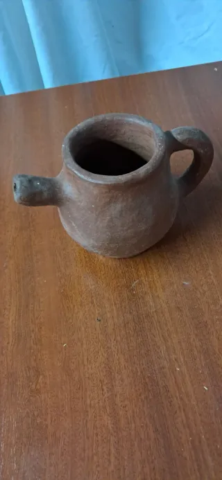 Jarras  tetera hollas de barro