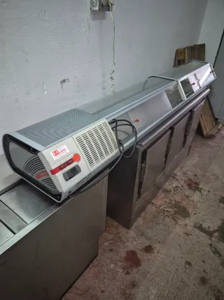 Nevera expositora refrigerada