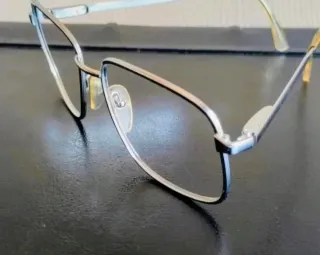 Montura de gafas Morel doradas y plateadas