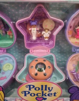 Tris Polly Pocket Ring and Case