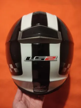 Casco LS2 Negro y Blanco