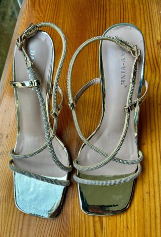 Zapatos dorados de tacón DAY-VINE T40