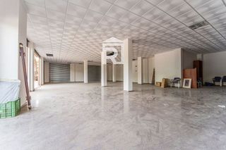 Local comercial en venta en Carlet