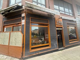 Local comercial en venta en El Carbayedo - El Quirinal en Avilés
