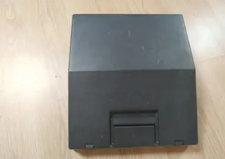 Máquina de escribir Olivetti Pluma 22