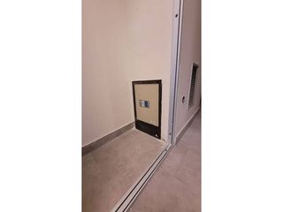 Local comercial en alquiler en Universidad - Los Lirios en Logroño