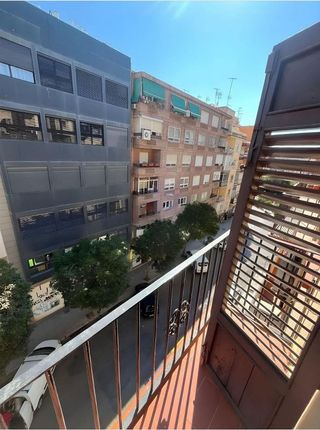 Piso en alquiler en Camino de Ronda - Rosaleda en Granada