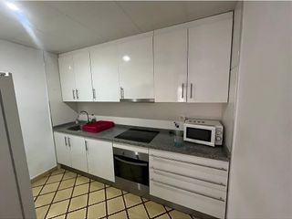 Piso en alquiler en Camino de Ronda - Rosaleda en Granada