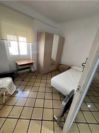 Piso en alquiler en Camino de Ronda - Rosaleda en Granada