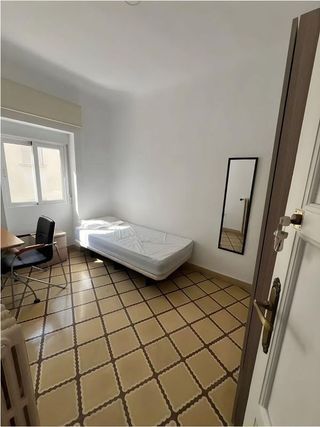 Piso en alquiler en Camino de Ronda - Rosaleda en Granada