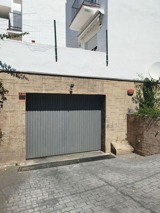 Garaje en alquiler en Las Cancelas - Valdeolletas en Marbella