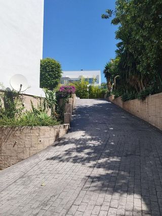 Garaje en alquiler en Las Cancelas - Valdeolletas en Marbella