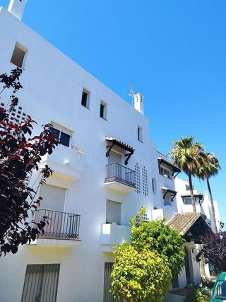 Garaje en alquiler en Las Cancelas - Valdeolletas en Marbella