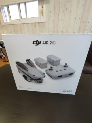 Dron DJI Air 2S Fly More Combo