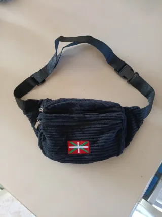 Riñonera Euskadi Ikurriña