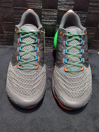 La Sportiva Akasha 2 ll Carbon/Flame