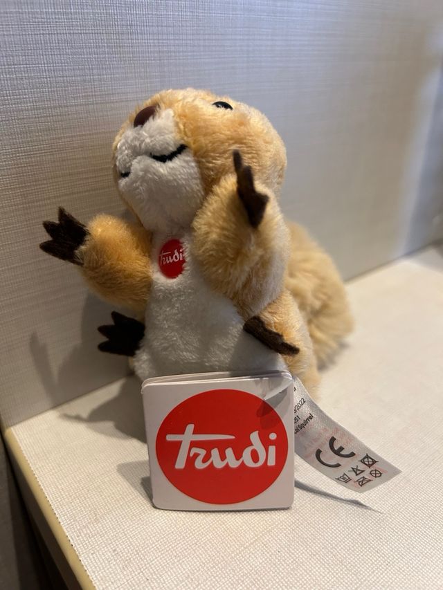 Scoiattolo Trudi peluche
