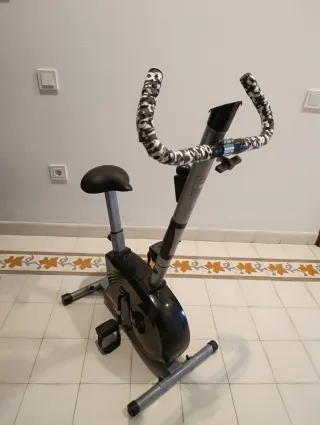 Bicicleta Estática BASIC MAG