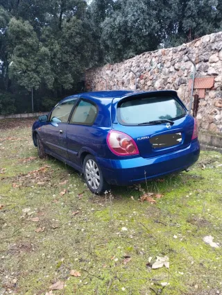 Nissan Almera 2003