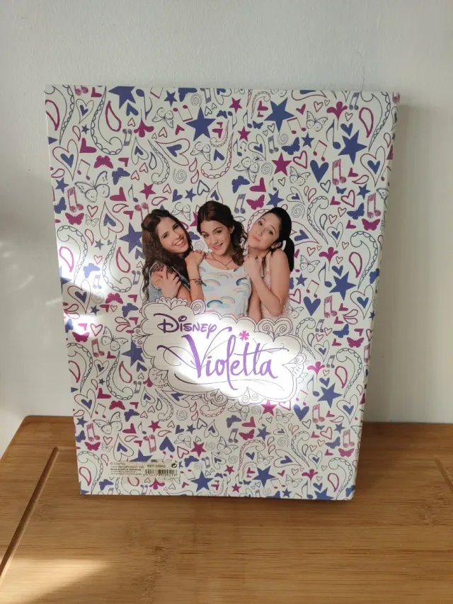 Archivador Disney Violetta
