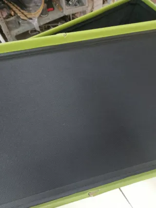 Baúl de almacenamiento verde