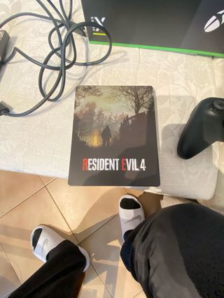 Xbox Series X con Resident Evil 4