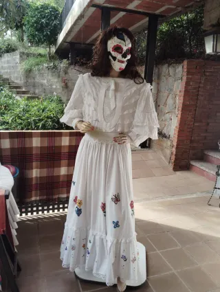 Disfraz Catrina Blanco con Flores y Mariposas