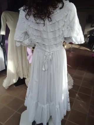 Disfraz Catrina Blanco con Flores y Mariposas