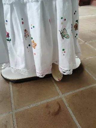 Disfraz Catrina Blanco con Flores y Mariposas