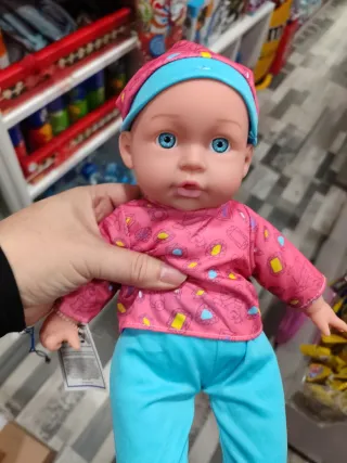 Muñeco bebé con sonidos