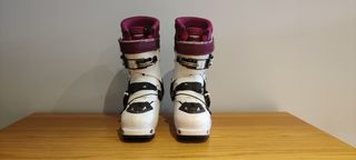 Botas Atomic Backland W 23-23.5