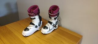 Botas Atomic Backland W 23-23.5